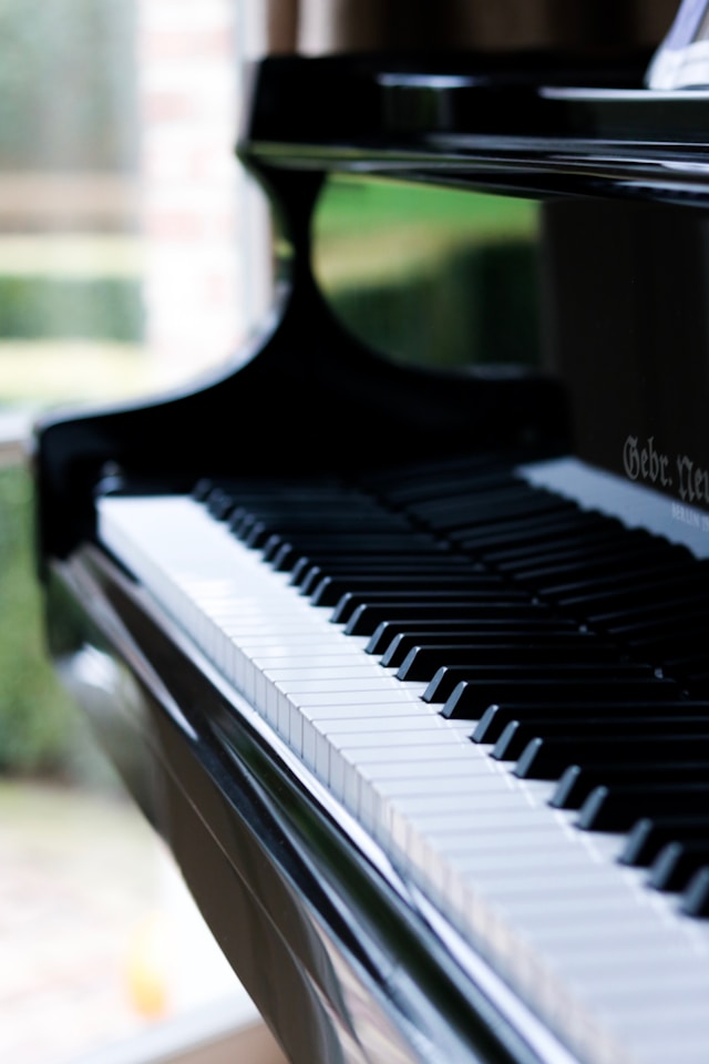 Piano Teacher Techniques That Help Students Develop Better Sight-Reading Skills
