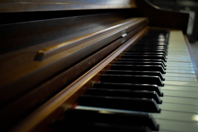 Piano Teacher for Young Beginners What Parents Should Look For Beyond Musical Skills