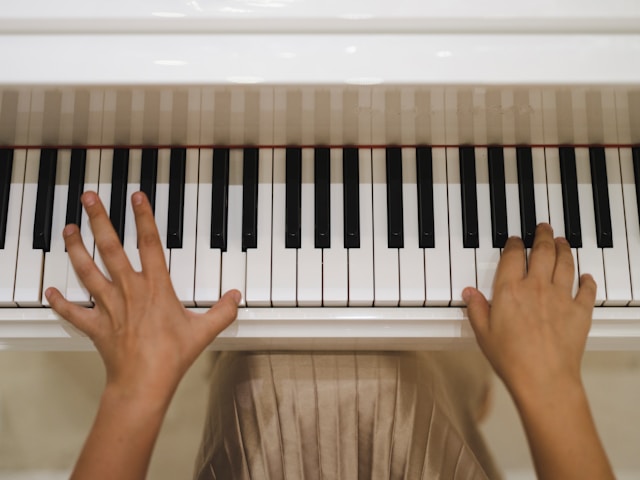 What Makes a Great Piano Teacher Qualities Every Student Should Consider